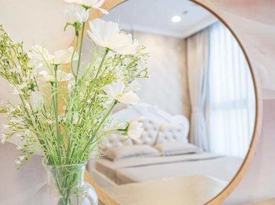 Enay Apartment - Vinhomes Central Park - Landmark Ho Şi Min Dış mekan fotoğraf